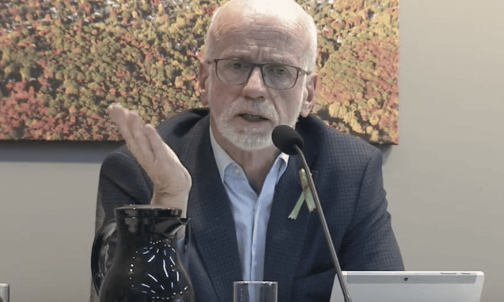 Louis Mercier voit autrement la dépense de la patinoire de Saint-Bruno