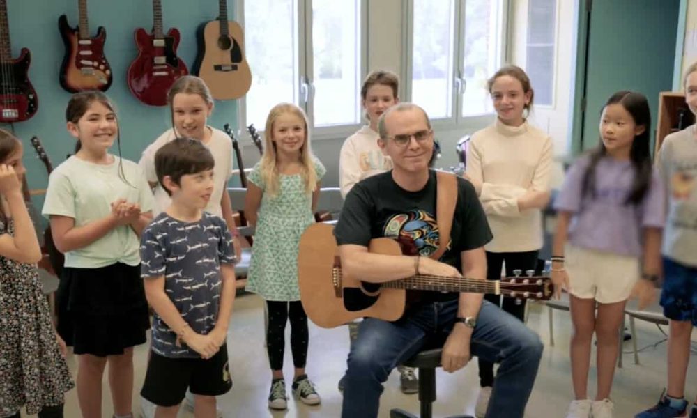 Un enseignant du CSSMC remporte le prix Ensemble contre l’intimidation