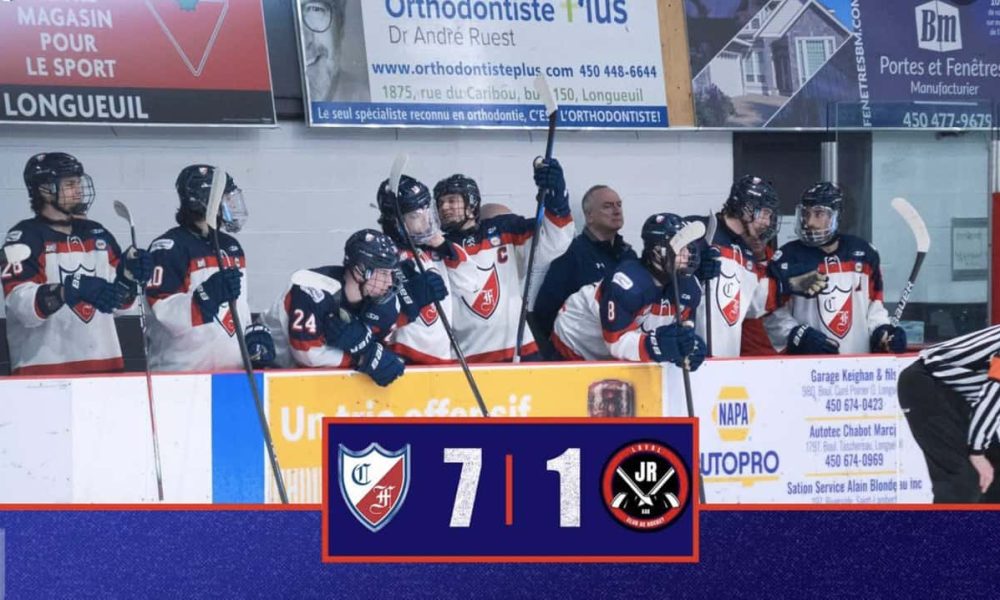 Victoire éclatante du match des toutous pour le Collège Français de Longueuil