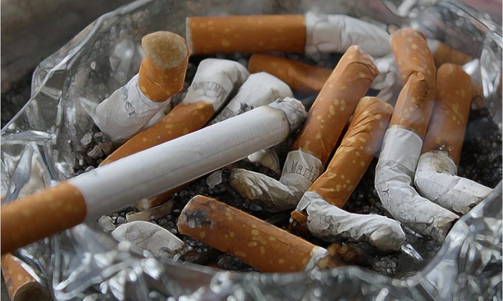 Légende : Une dame de Longueuil s’est endormie avec une cigarette en main et a subi des brûlures sur 90 % de son corps. Photo : Pixabay