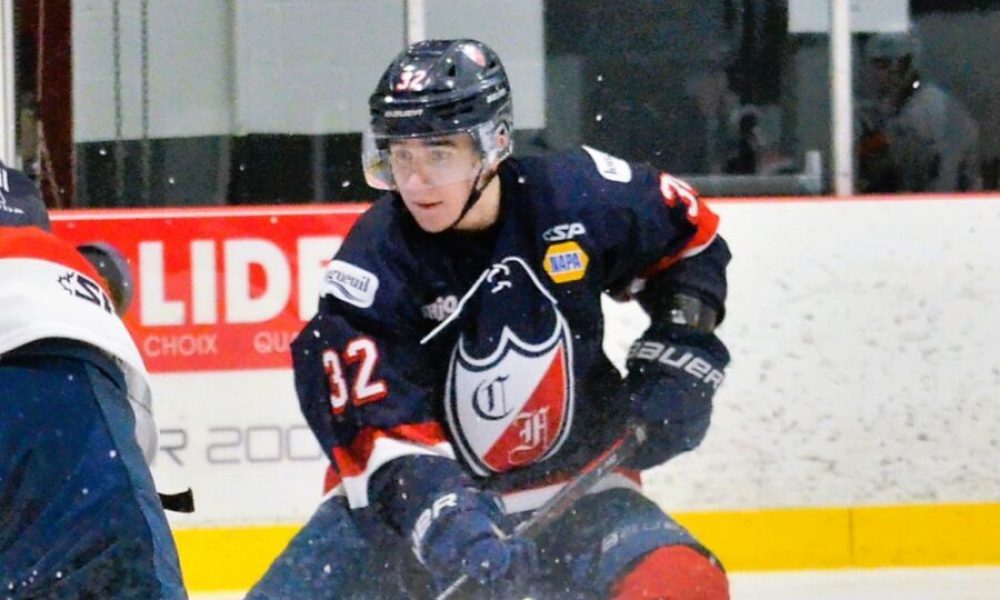 Le Collège Français encaisse la défaite contre les Cobras de Terrebonne