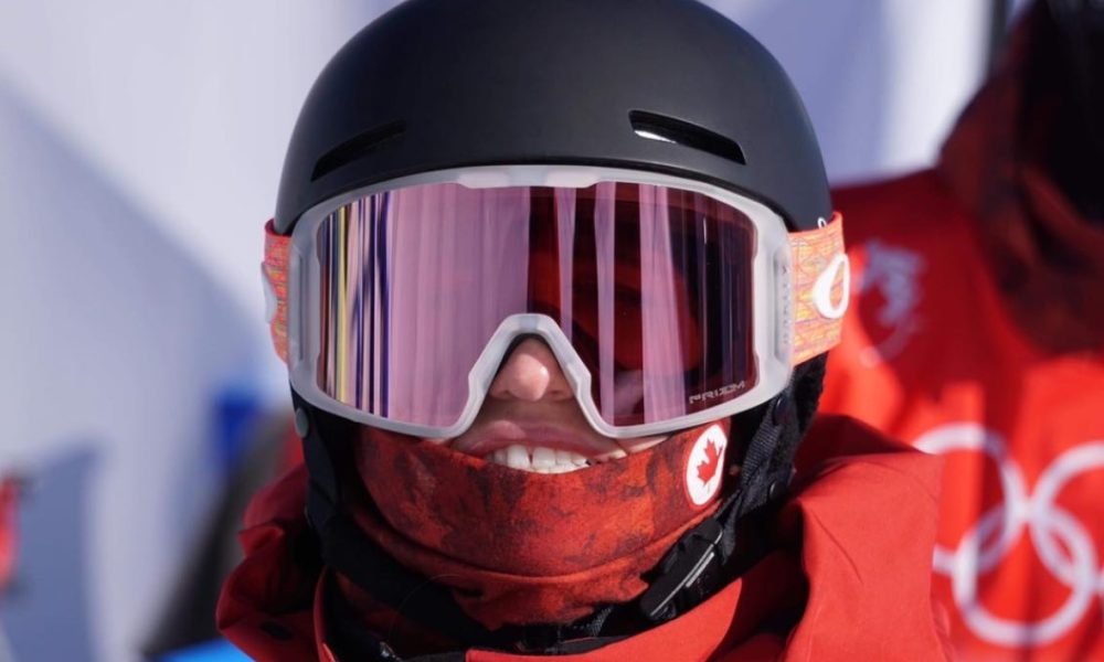 La planchiste longueuilloise Elizabeth Hosking passe en finale à Beijing