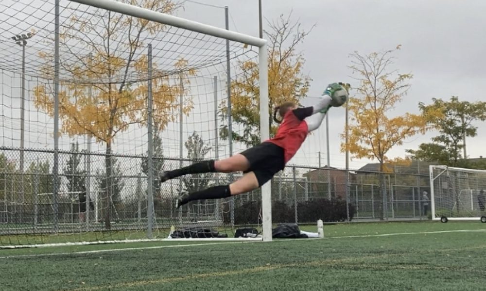 La gardienne de but Coralie Lallier fait partie des lauréats de la FAEQ. Photo: Courtoisie