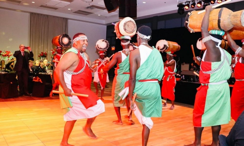 personnes,excellence,noire,célébrer,travers,durables,parcours,communauté,marque,début,organismes,histoire,honorer,événement,soirée,Brossard,performance,musicale,rassemblements