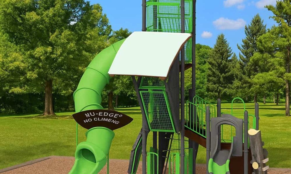 Brossard lance la construction d’un module de jeux de huit mètres de haute en réponse aux actes de vandalisme et pour moderniser les infrastructures des parcs de quartier.