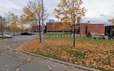 Démolition du garage municipal de Saint-Lambert