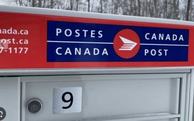 fm1033,Candiac,Postes,boîtes,communautaires,livraison,courrier,société,fédérale,dollars,économie,pays,adresses,plan,municipalités,restantes,organisation,mobilité,raison,endettement