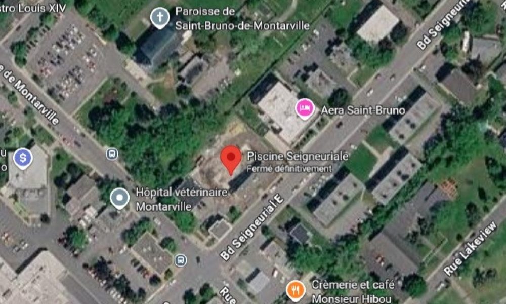 circulation,projet,complexe,site,piscine,nouvelle,étape,chantier,entraves,ferme,piétons,signaleurs,preuve,demande,prudence,direction