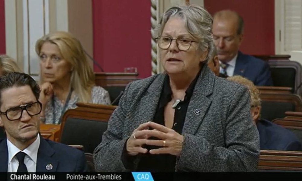 milieu,communautaire,ministre,directeur,général,Longueuil,action,décision,message,mépris,occasion,confiance,mouvement,déception,réseau,lien,dialogue