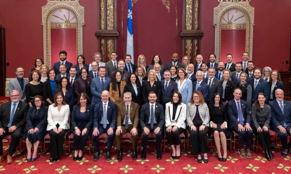 élus,péquistes,serment,retour,députés,assemblée,nationale,proches,parti,ministre,poste,politique,conseil,gouvernement,contingent,roi