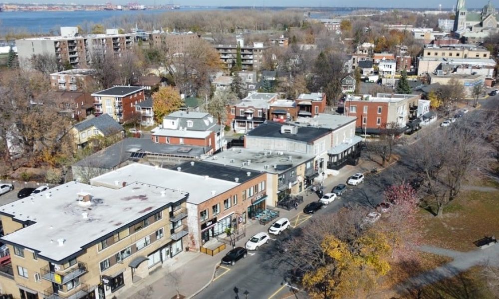 agglomération auditeur constat dollars économies exercice facturation faits financier Longueuil mairesse période plan rapport réduction Revenu vérificatrice