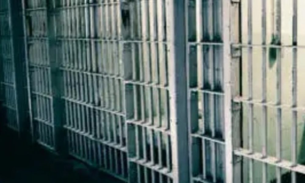 prison,Jolivet,fm1033,cour,supérieure,résident,audience,condamnation,liberté,erreur,judiciaire,homme,logement,attente,fédérales,couronne,informateur