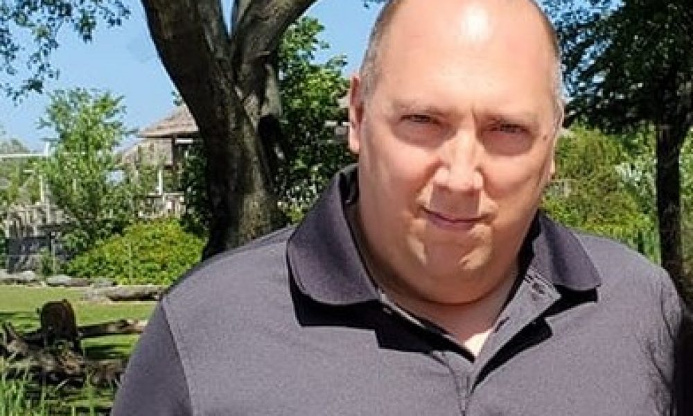 Sacha Parisella vise la mairie de Longueuil avec Agora Longueuil