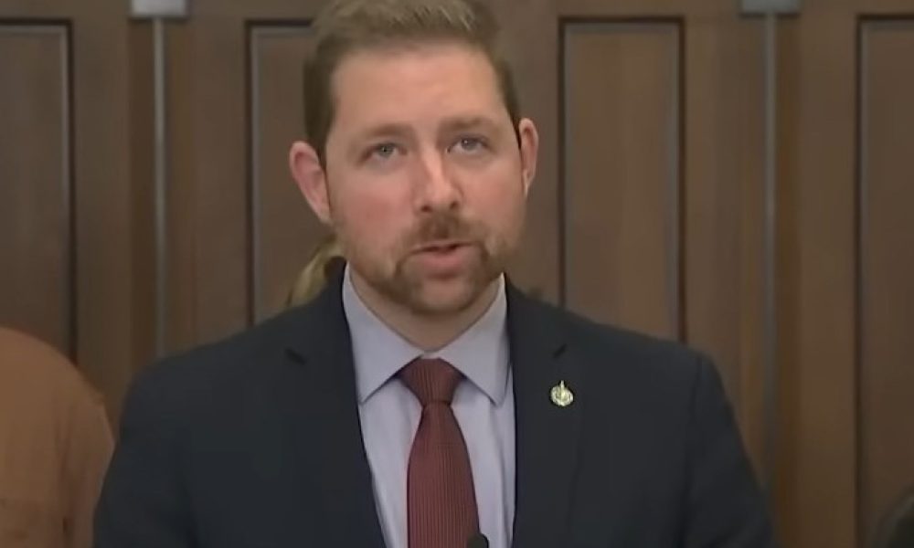 recul,majeur,pesticides,,député,nouvelle,projets,loi,sécurité,motifs,mesures,industrie,gouvernement,dérives,raison,parti