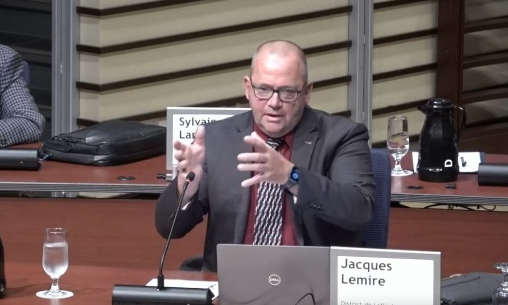 Jacques Lemire se porte à la défense de propriétaires de Longueuil 