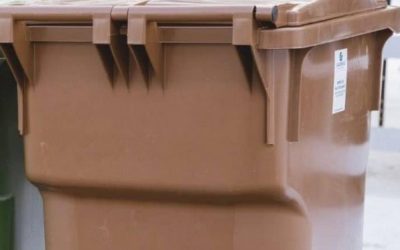 Saint-Hubert,arrondissement,contrat,matière,montant,industries,SÉMECS,collecte,territoire,économies,litres,Varennes,sujet,service,période,bacs,bruns