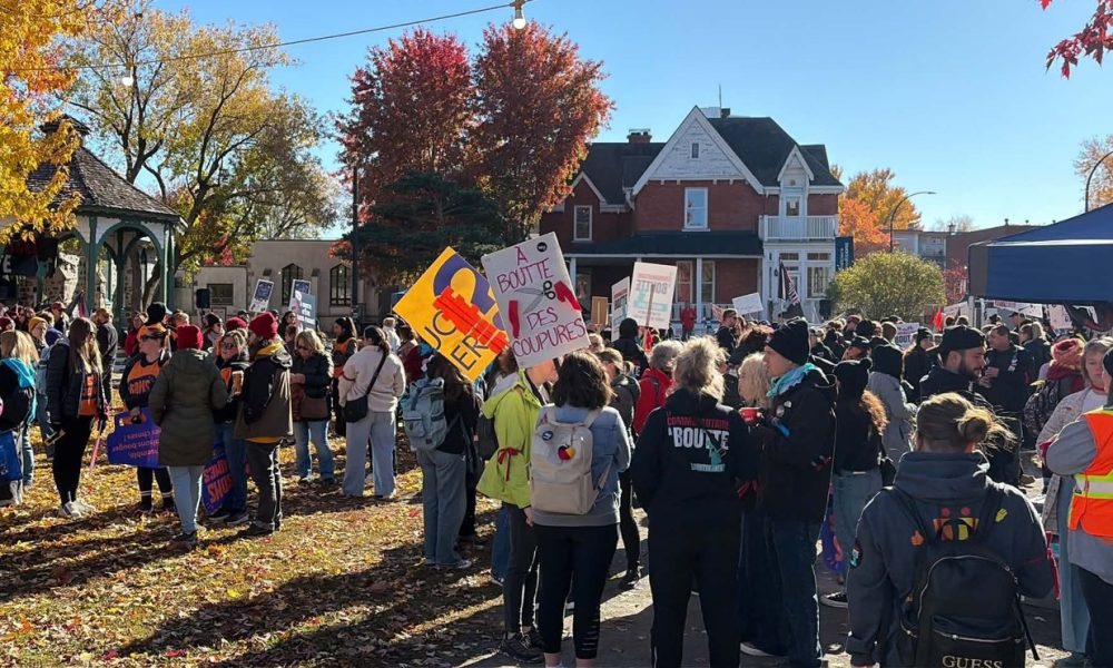 communautaire,boutte,rassemblement,Longueuil,cellule,Montérégie,mouvement,gouvernement,besoins,monde,réalité,terrain,femmes,centre,parti,organismes