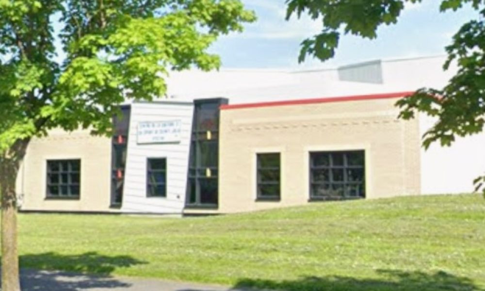 Sainte-Julie,ville,piscine,intérieure,rénover,installations,municipalité,équipement,sécurité,usagers,offre,aspect,financier,projet,ajout,centre,culture