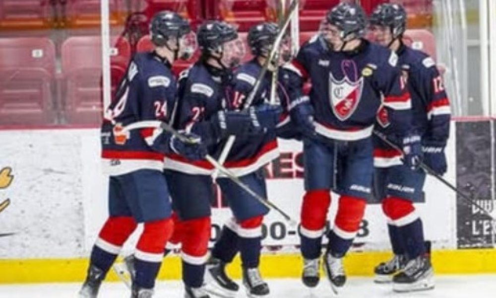 fm1033,Longueuil,blanchissage,victoire,gardien,solide,filet,tirs,période,buts,gain,cégep,joueurs,glace