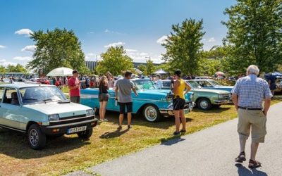 voitures,anciennes,Boucherville,expositions,ville,animation,familiale,musicale,rues,fermeture,détours,automobiles,autrefois