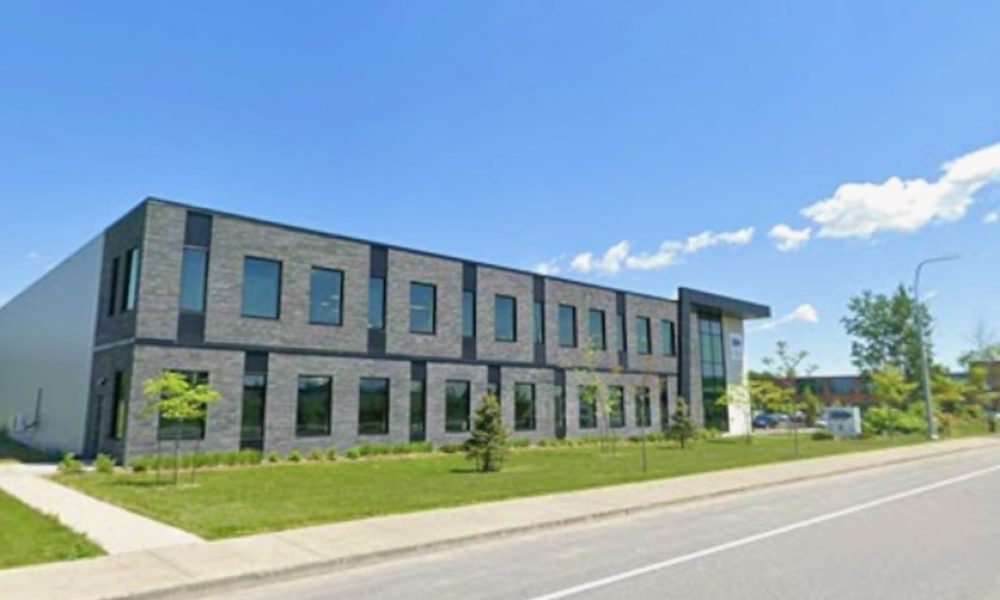 défense,nationale,panels,DEL,Longueuil,emplois,région,création,développement,économique,appels,offre,militaires,annonce,ministre,satellites,rapport,garnison,