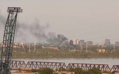 feu,barbecue,résidence,Brossard,pompiers,sécurité,incendie,Longueuil,famille,rue,dommages,sapeur,blessé,heure,toit,responsable