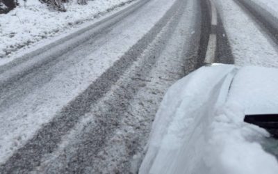 fm1033,routes,neige,grésil,enneigées,circulation,pneus