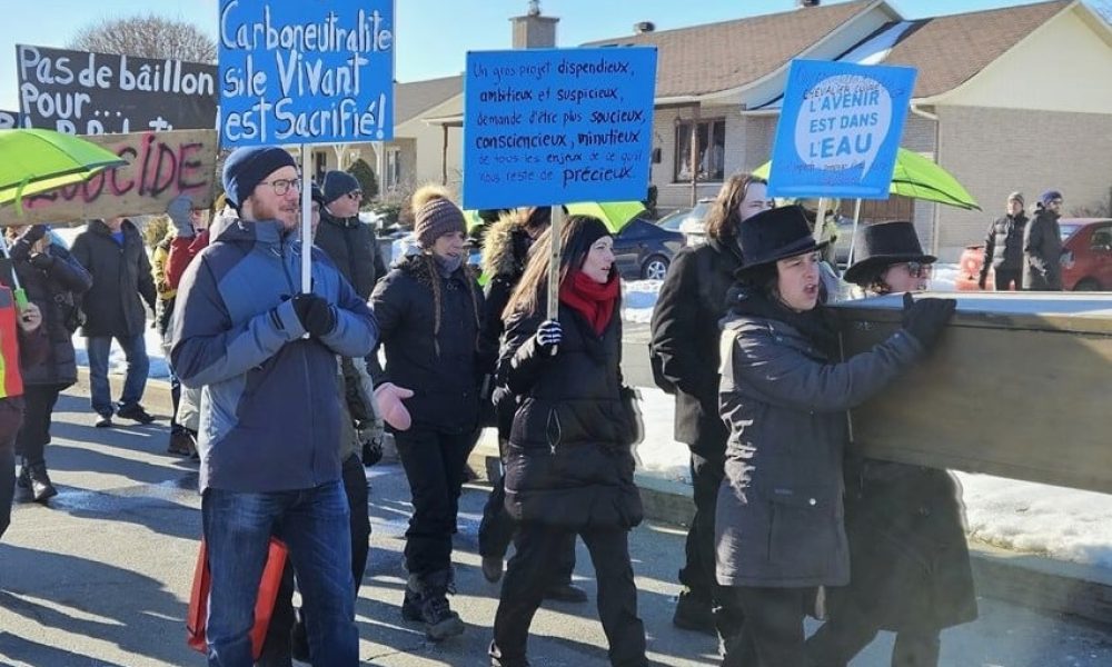 Marche de manifestants