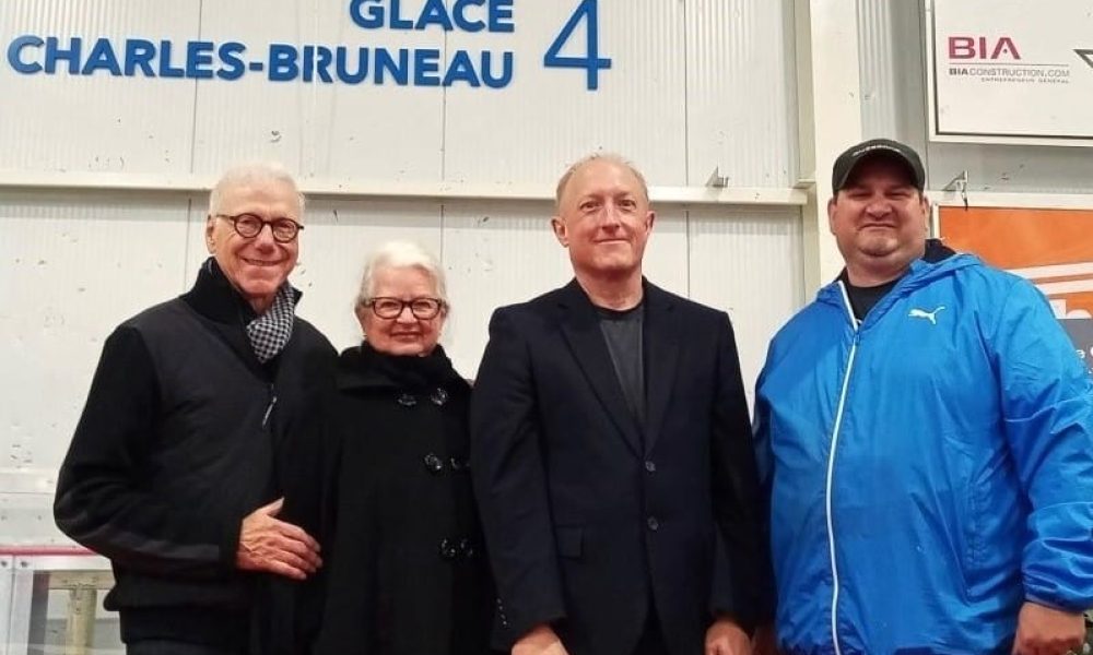 Personnalités lors d'une inauguration