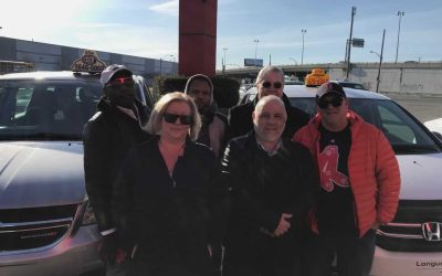 Manifestation des chauffeurs des taxis à Longueuil