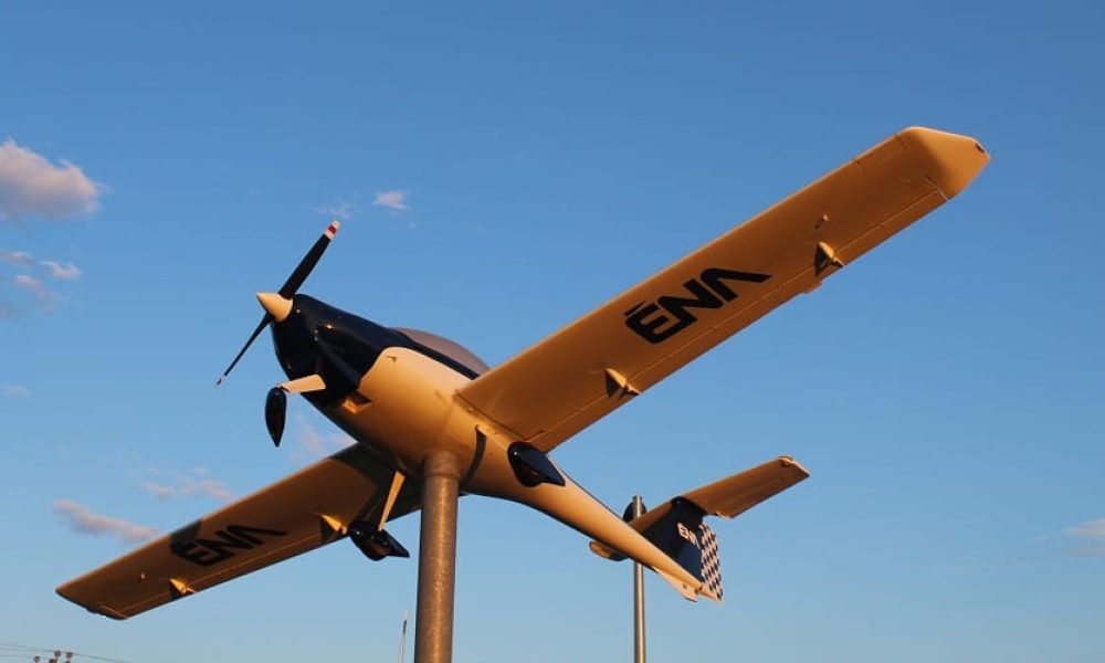 L’ÉNA voit prévoit profiter des investissements en aéronautique