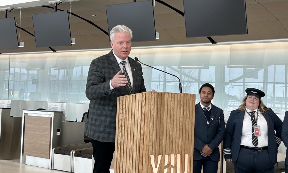 Le Président-Directeur Général de Porter Airlines, Michael Deluce - FM 103,3