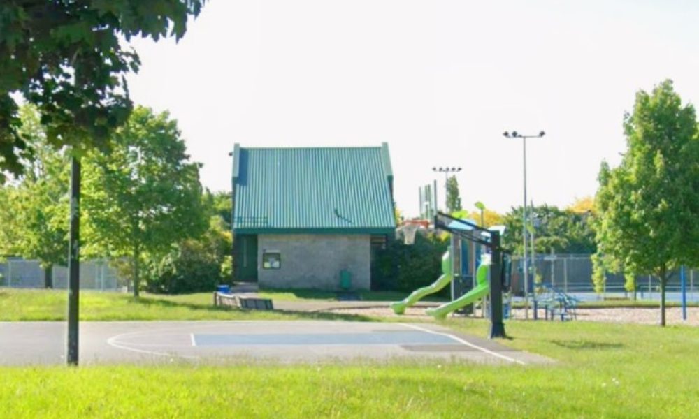 Saint-Bruno,rénovation,chalet,construction,toiture,portes,bâtiment,peau,neuve,travaux,début,nouvel;le,rampe,salles,bain,