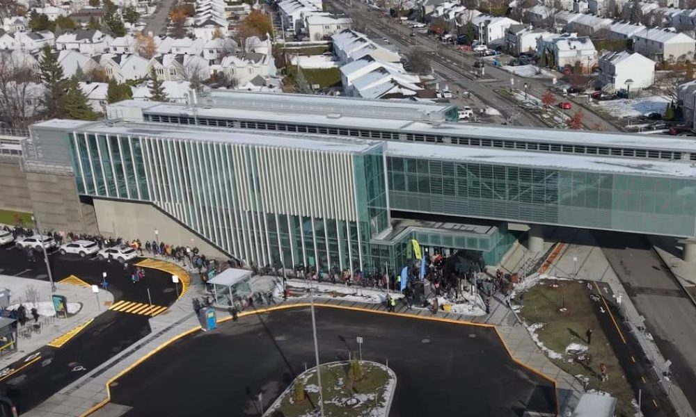 REM,future,liaison,aéroport,voitures,Pulsar,essais,portion,usagers,Brossard,vitesse,voies,étapes,station,service,ouverture