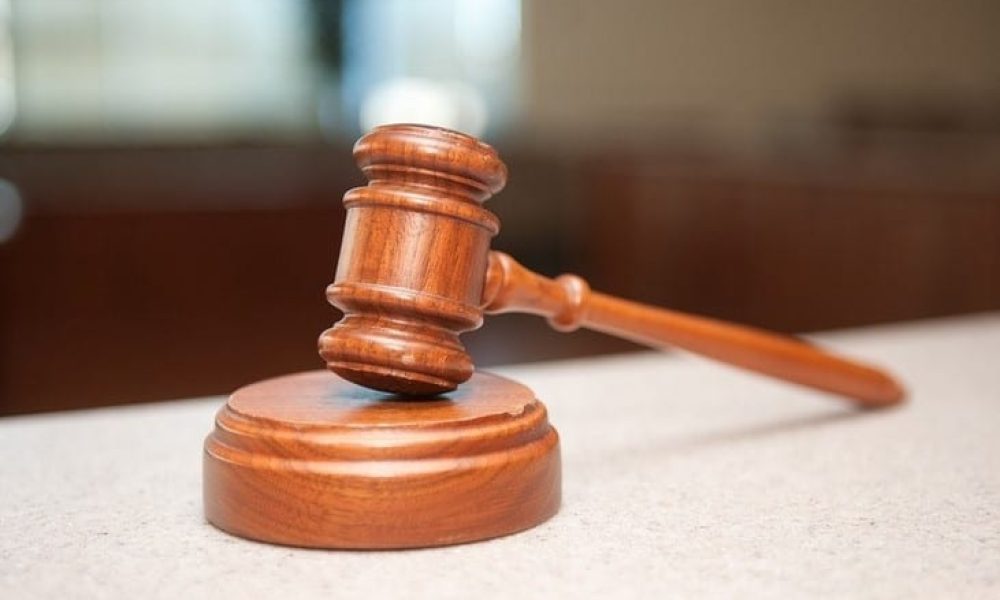 Yuesheng Wang doit revenir en Cour