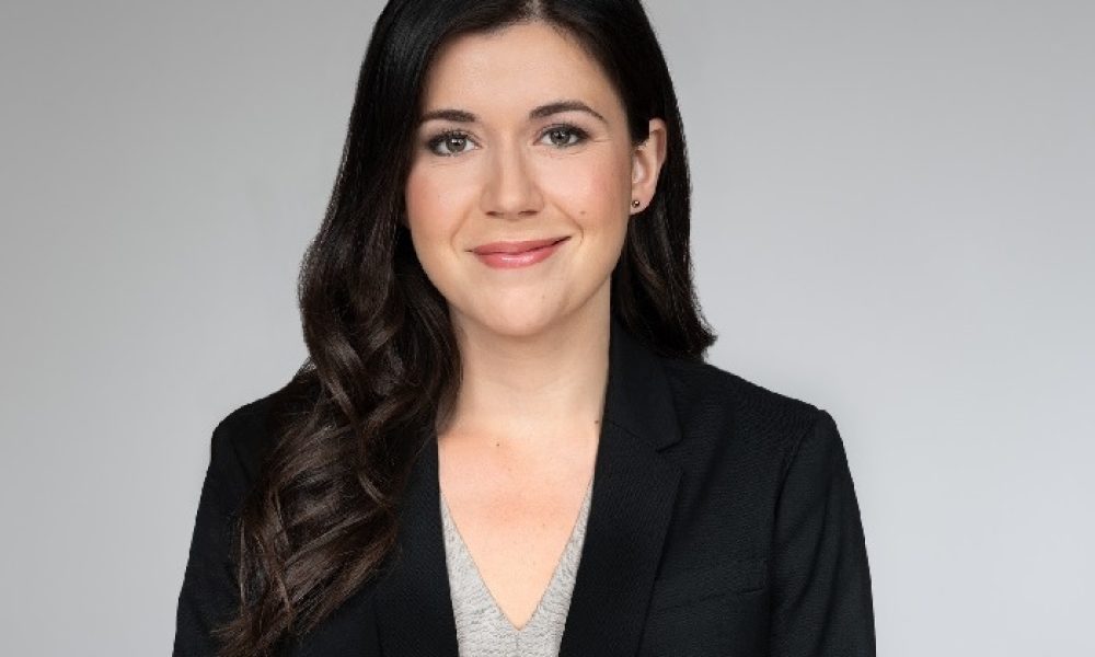 La mairesse Catherine Fournier s’attendait à un mouvement de protestation au sujet des cerfs de Virginie.  Photo : Facebook