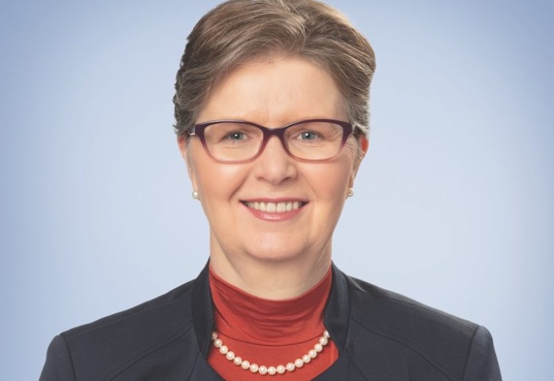 Linda Caron apprend son rôle de députée dans LaPinière