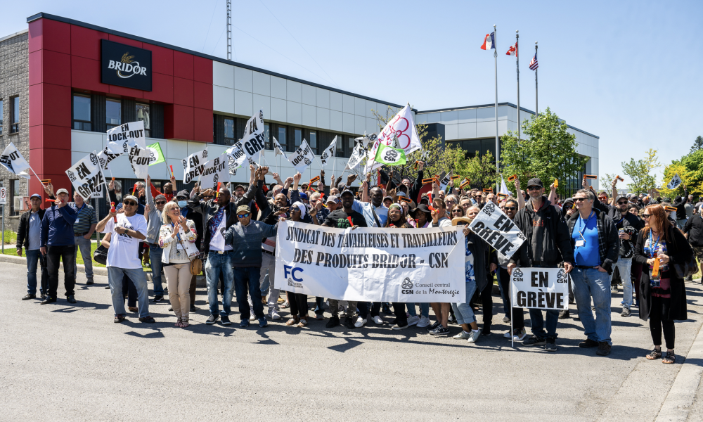 Presque un mois de lock-out pour les syndiqués de Bridor Boucherville