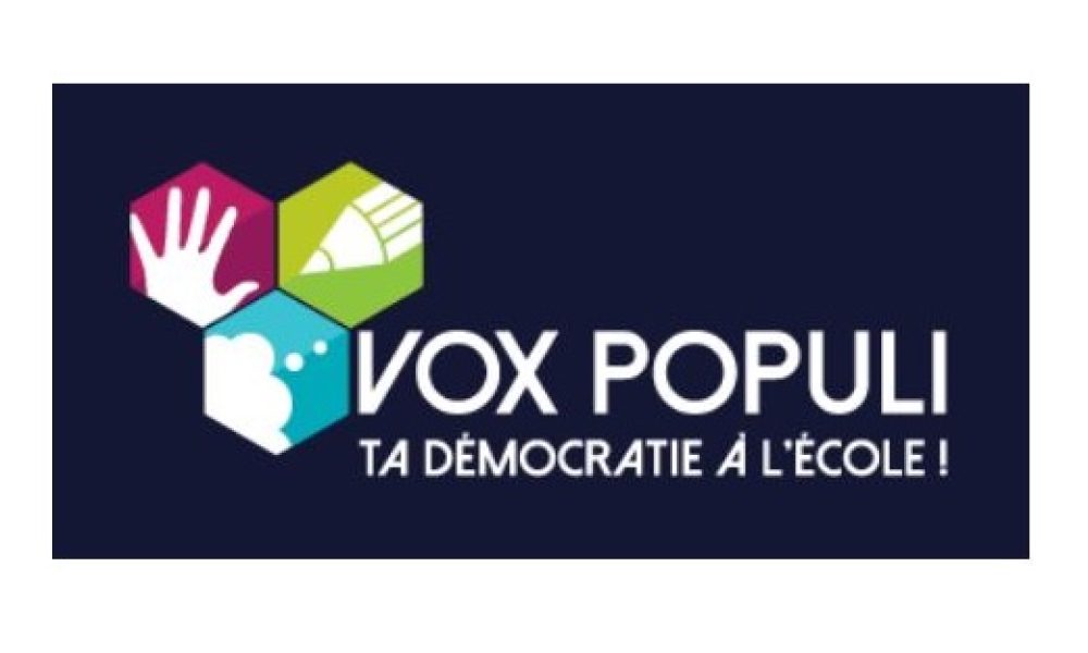 Les conseils d’élèves reçoivent des bourses allant de 500 à 1000$.