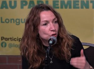 Candidate Martine Ouellet durant un débat