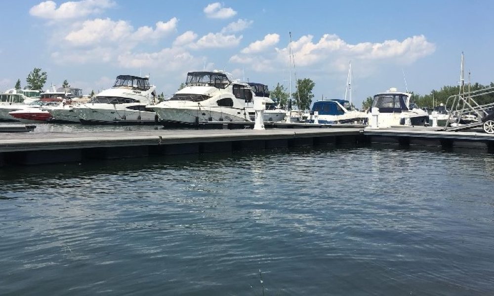 Bateaux marina de Longueuil