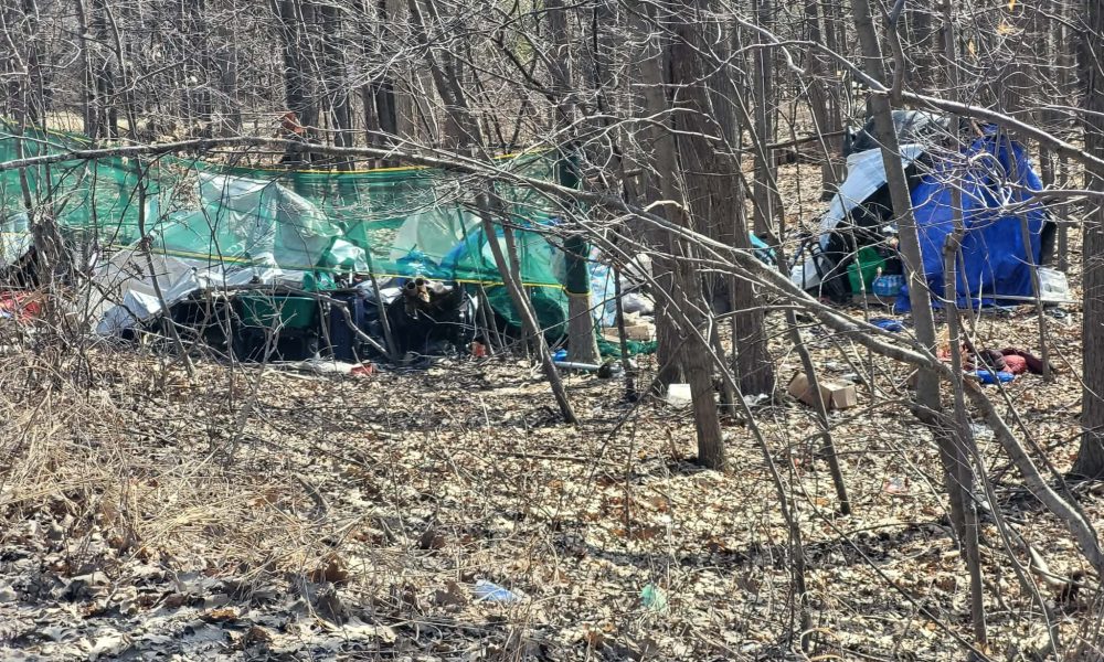 Longueuil,campement,quartier,observation,ville,personnes,priorit.,solutions,soutien,logement,clair,équipes,occupants,printemps,inspection,année,contact,respecte, balises,sérieux