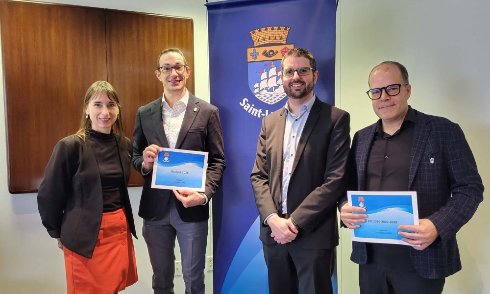 Saint-Lambert,Ville,budget,fm1033,gel.taxes,compte,locales,annonce,résidence,dollars,hausse,années,valeur,compte