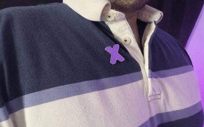 CSQ,campagne,milieu,scolaire,combattre,violence,écoles,syndicat,Champlain,lutter,symbole,épinglettes,enseignants,activités,mouvement,jour,semaine,ministère