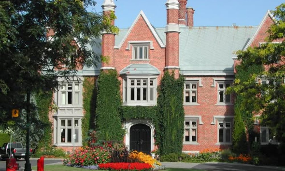 Manoir,Campbell,Rouville,ville,signature,bail,commercial,achat,relance,option,patrimonial,entreprise,investir,entretien,culturelle,programmation,endroit,maire,charges,site,taxes