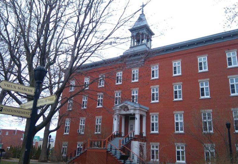 La Prairie Va Proceder Au Desamiantage De La Maison A Tout Le Monde Fm 103 3