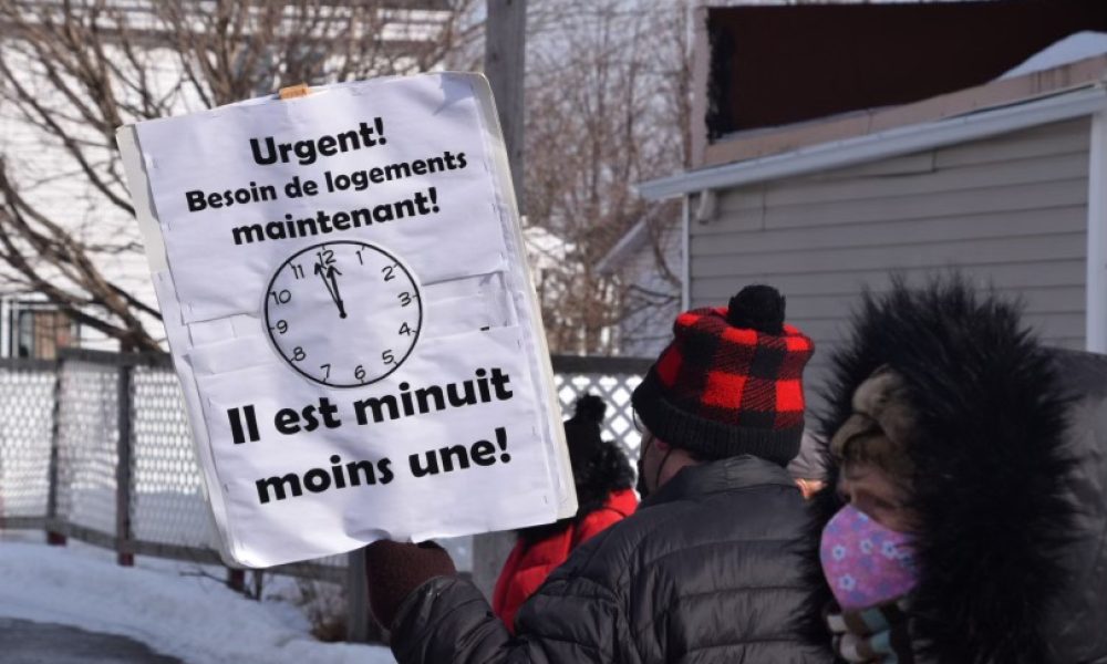 Des manifestants veulent plus de logements à louer sur la Rive-Sud