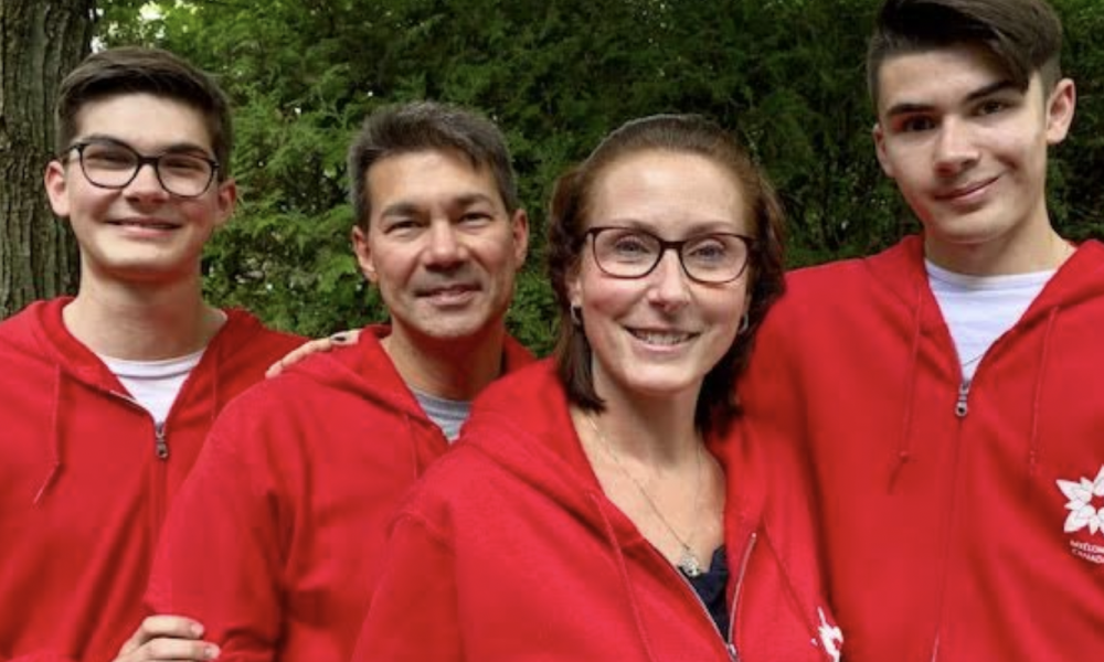 L'organisatrice de la marche, Lyzane Bissonnette et sa famille. Photo: Courtoisie
