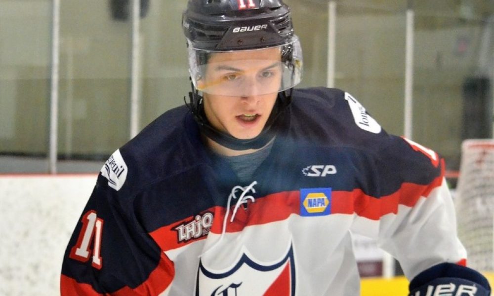 Le Collège Français signe une victoire contre les Condors de Beauce