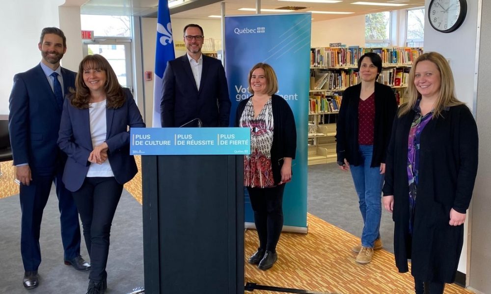 Québec augmente le cachet des artistes qui voient des élèves